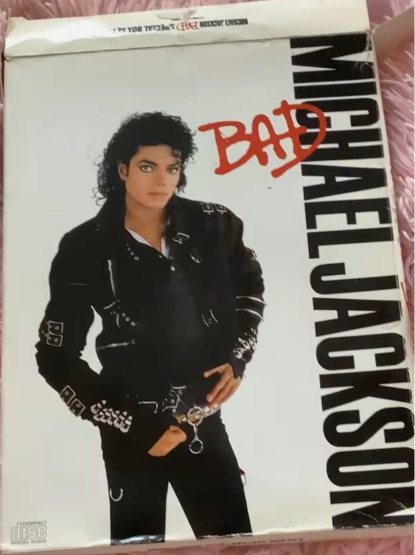 Michael Jackson BAD Tour Japan Box Set CD T-Shirt Booklet
