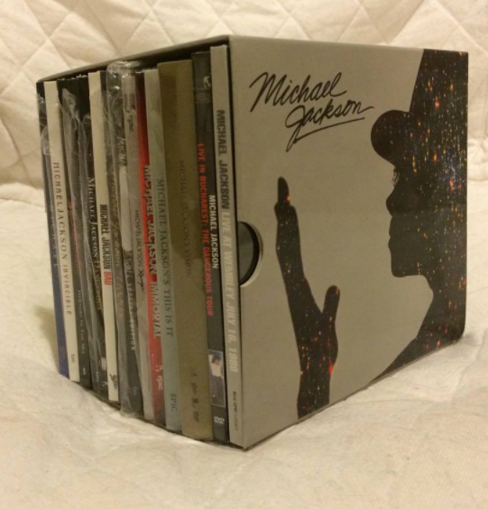 Michael Jackson Italian L'Espresso/La Repubblica Box Set with 14 CD/DVD
